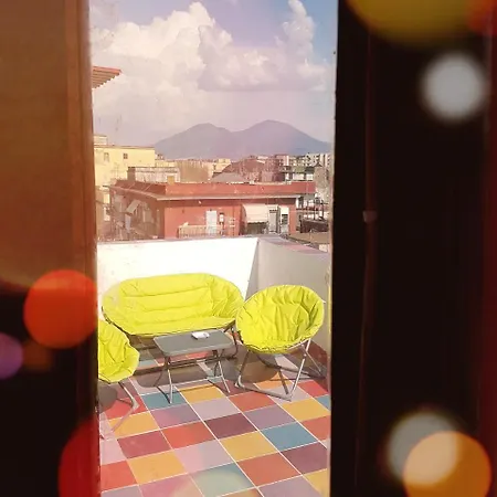 Goldencube Vesuvio View * נאפולי